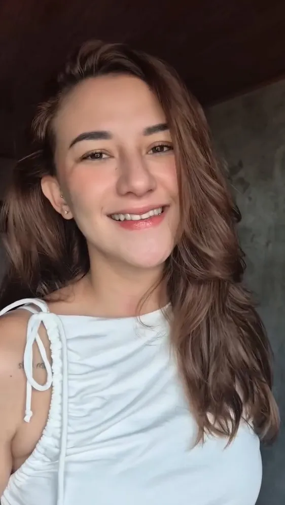 instagram.com/dahliachr