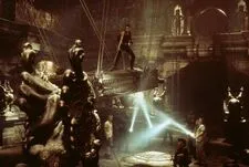 Inilah alasan film ini bikin kamu jatuh cinta pada kota Asia (credit:imdb)