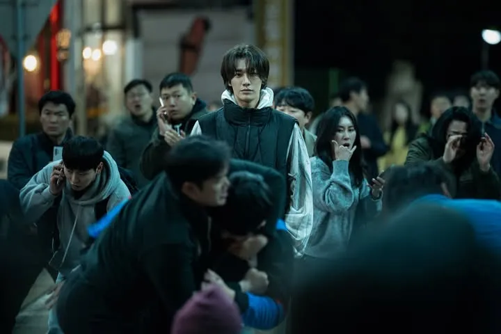 Rias Wajah Demi Perkuat Kesan Karakter Moon Baek