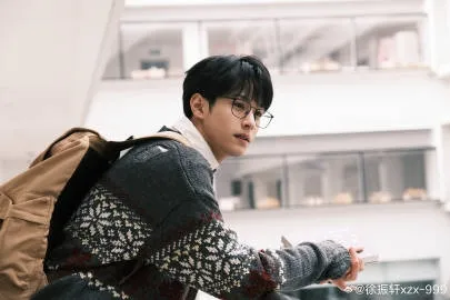 Xu Zhen Xuan - Copyright: Weibo