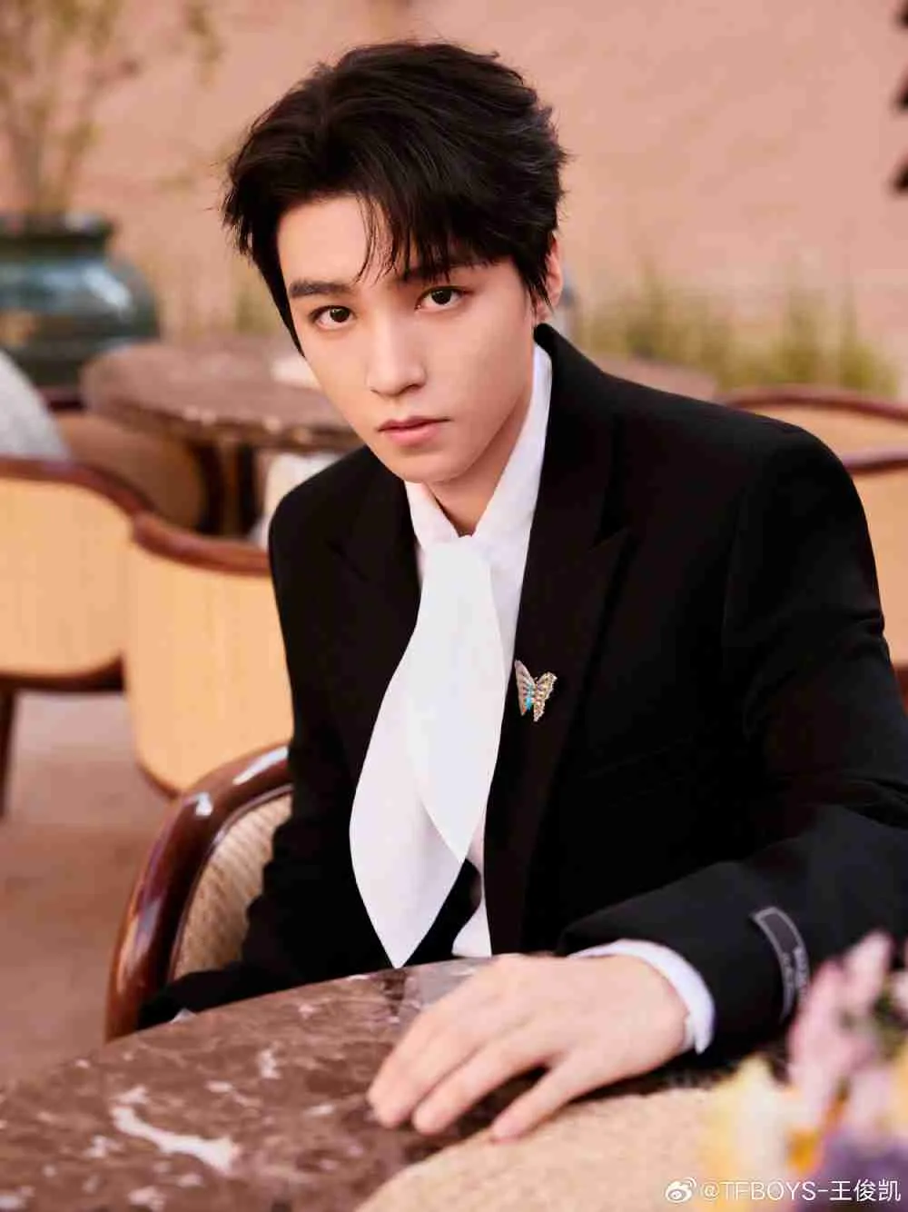 Karry Wang - copyright: weibo.com