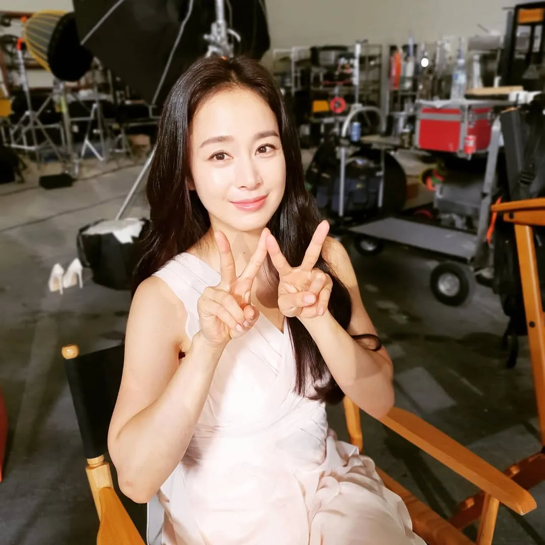(credit: instagram.com/kimtaehee99)