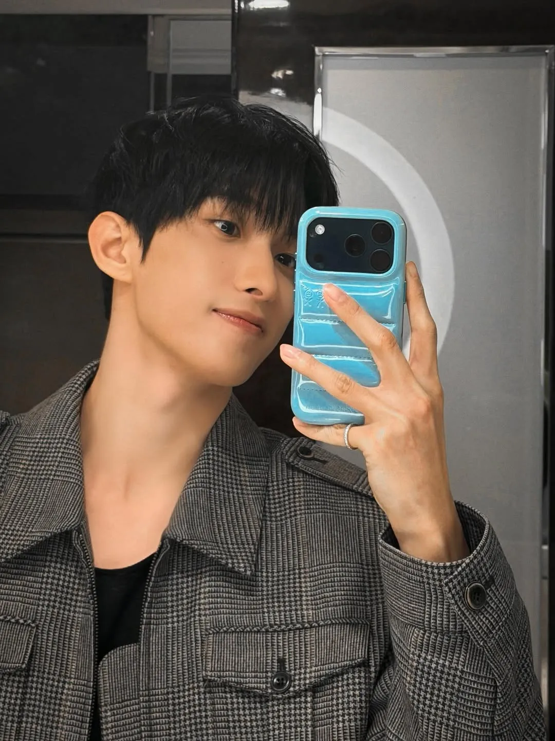 DK Seventeen resmi rilis soundtrack webtoon Return of the Blossoming Blade (credit:instagram.com/dk_is_dokyeom)