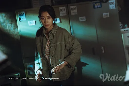 Pahlawan Muncul di Tengah Komplek (credit: Vidio)