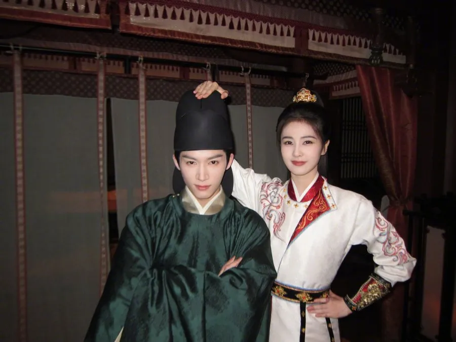 Bai Lu dan Wang Xing Yue Unveil Jadewind - mydramalist