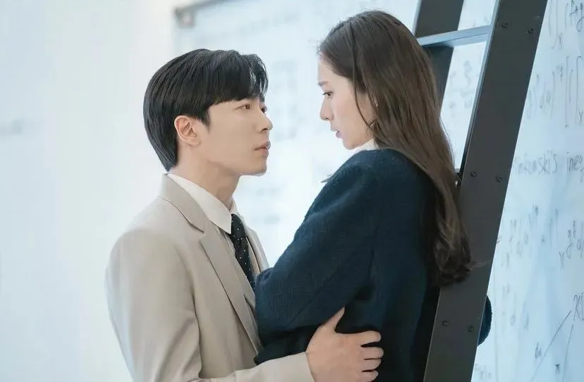 (credit: mydramalist.com)