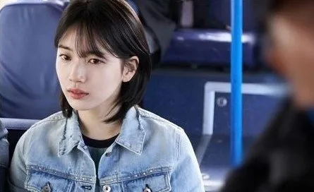 suzy jaket denim/mydramalist.com