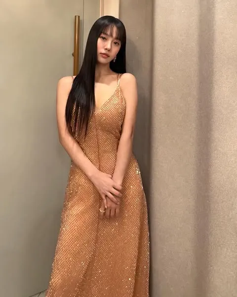 Go Min Si tersandung dugaan perundungan semasa sekolah (credit: Instagram.com/ gominsi/)