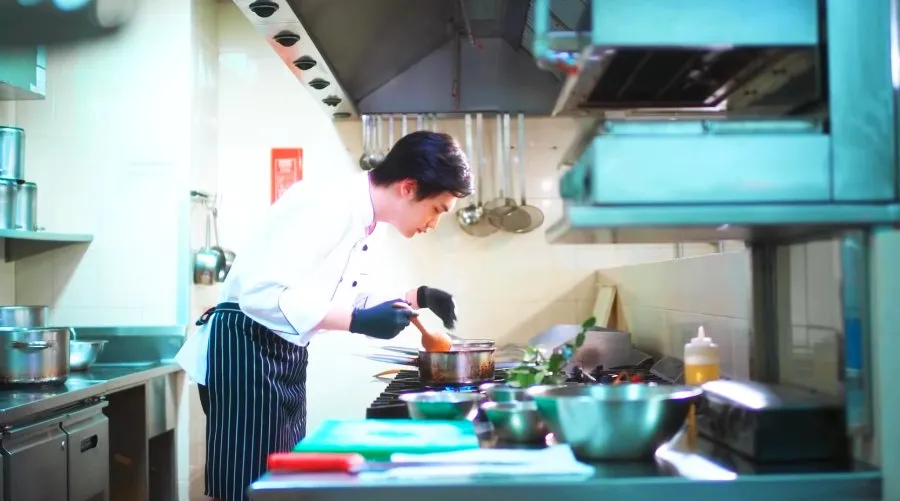 chef berjuang sendirian/mydramalist.com