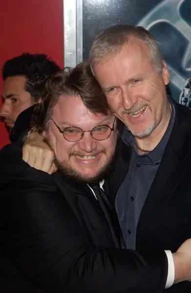 Foto Bersama James Cameron & Guilermo del Toro (Credit: x.com/@ZuzuOnFire)