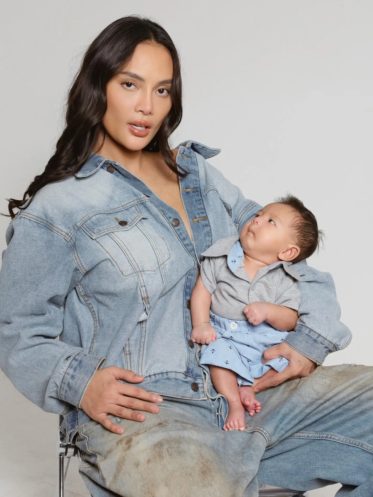 Pemotretan Erika Carlina dan Baby Andrew © instagram.com/eri.carl