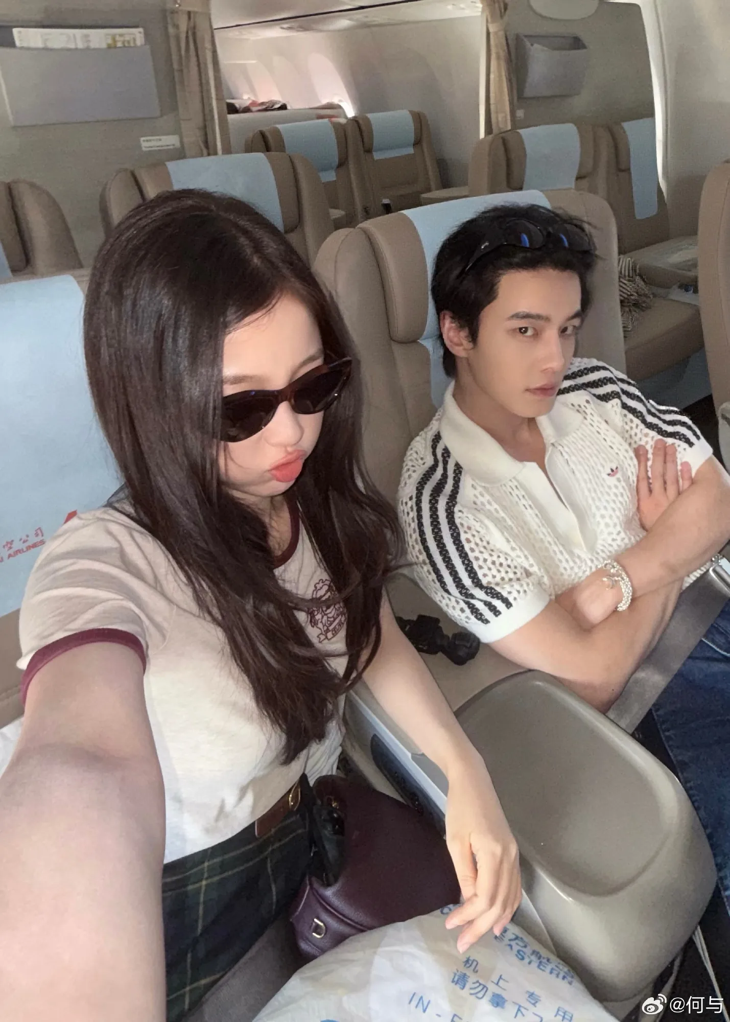 Esther Yu dan Heyu dikabarkan bakal main drama bareng lagi (credit:weibo)