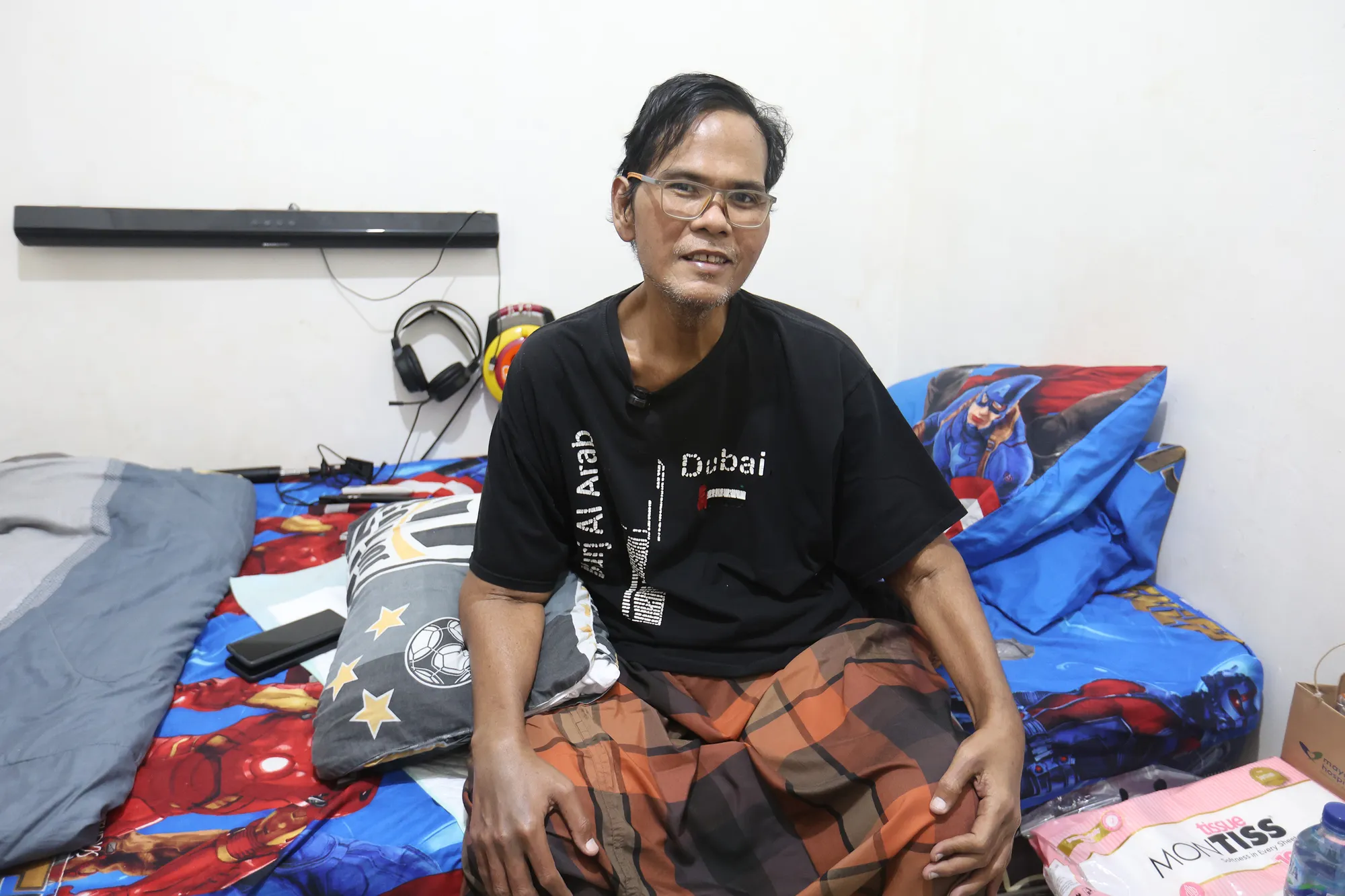 Fahmi Bo Tersenyum di Depan Awak Media (cr:KapanLagi.com/Budy Santoso)