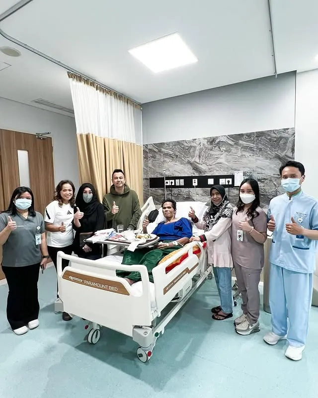 Fahmi Bo di Rumah Sakit (cr:instagram.com/bofahmiofficial)