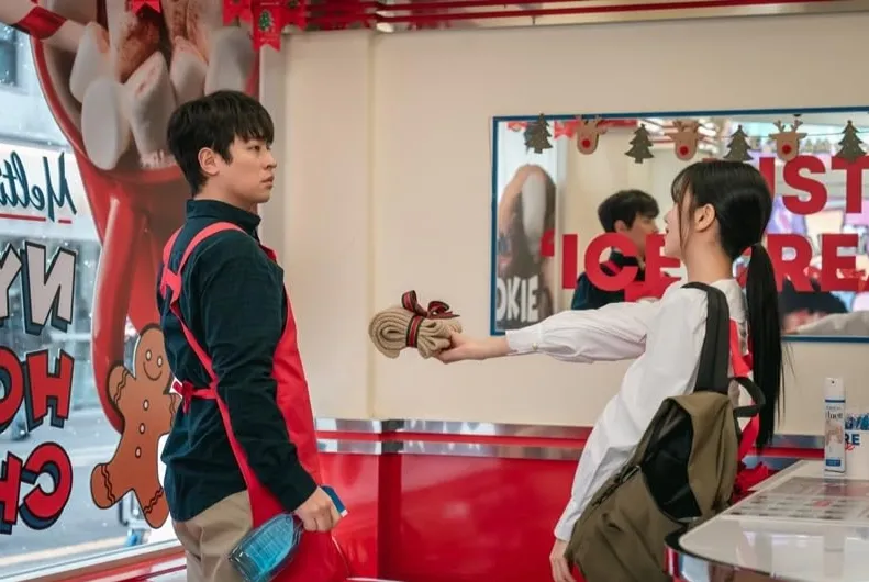 Fakta Menarik Drama Korea NEWTOPIA, Serial Zombie yang Menawarkan Perpaduan Horor, Komedi, dan Romansa Unik (credit: imdb)