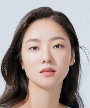 Jeon Yeo Bin (Image by Mydramalist.com).