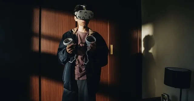 Film ESOK TANPA IBU 2026 (credit: BASE Entertainment)