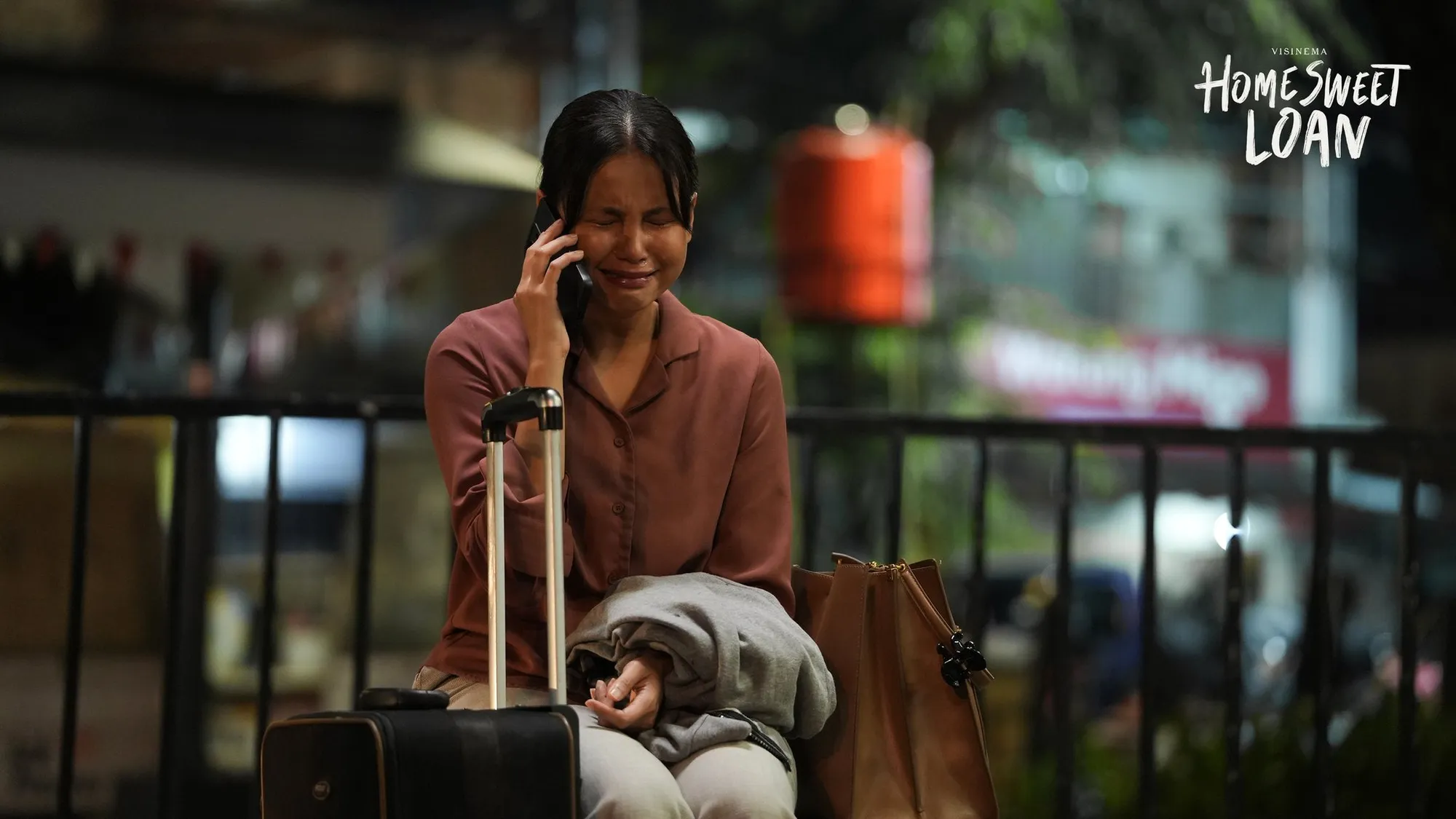 yunita menangis di film home sweet loan/IMDb