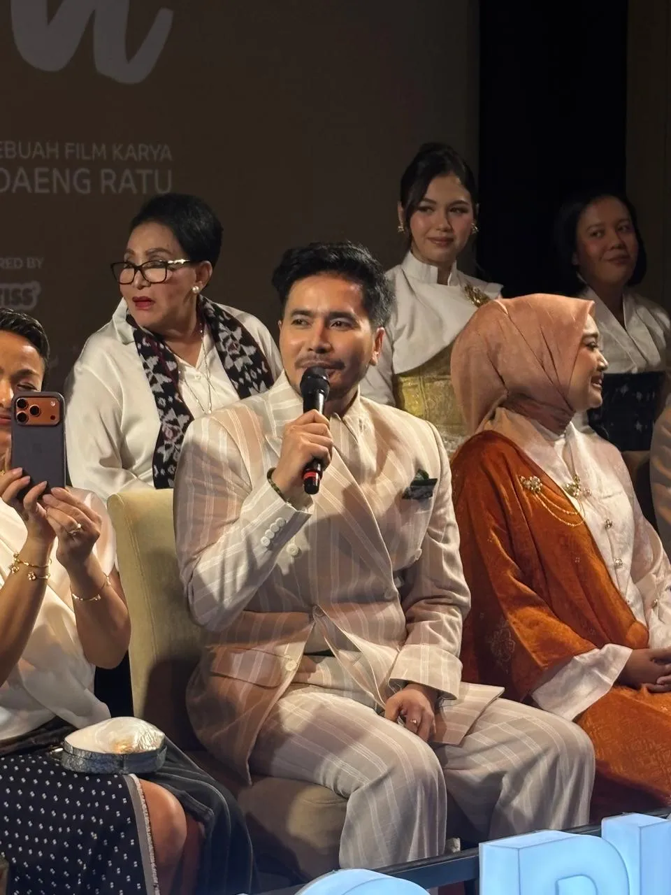 Produser Film 'JANGAN BUANG IBU' (Credit: KapanLagi/Aulia Wardah)