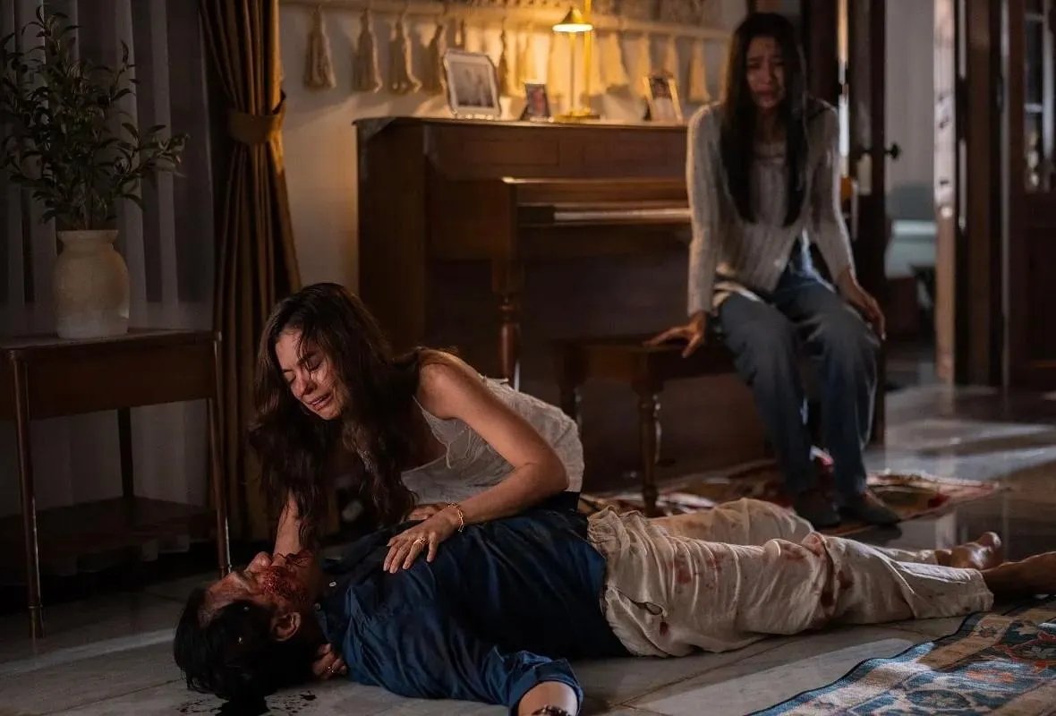 Film ABADI NAN JAYA (credit: Netflix)