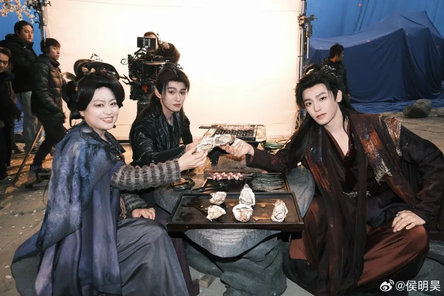 Kesuksesan Hou Minghao lewat Love in the Clouds (credit:weibo)