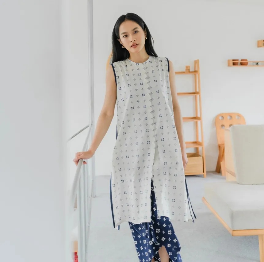 Sehasta Long Vest - SEIA