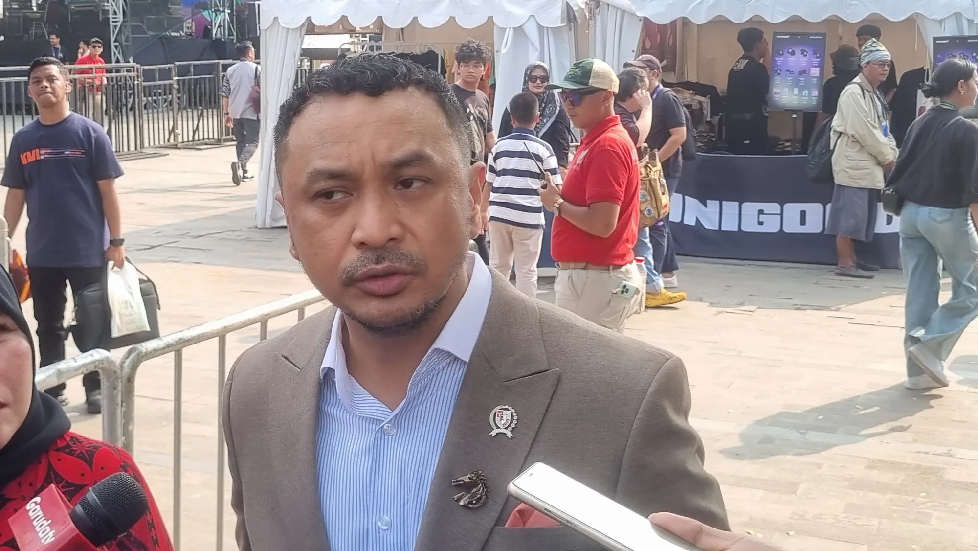Giring Tunjukkan Dukungan Nyata