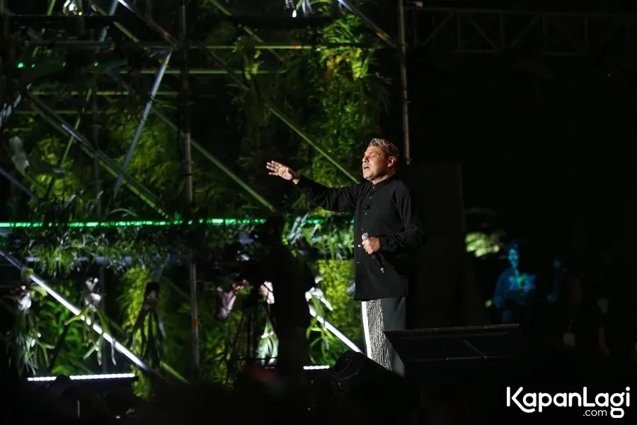 Ekspresi Cinta Kepada Rasulullah