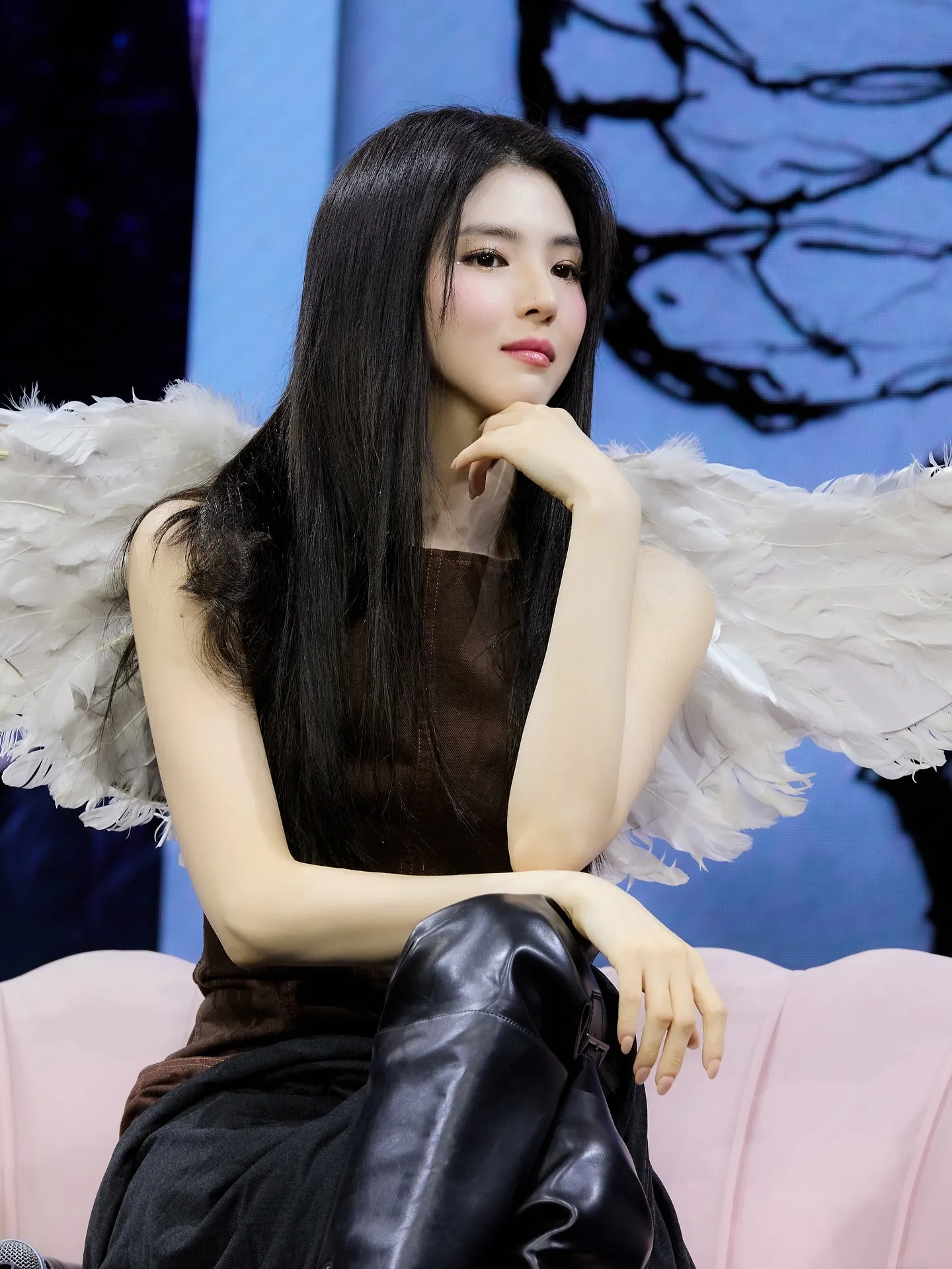 Han So Hee  (credit: Instagram.com/9ato_ent/)
