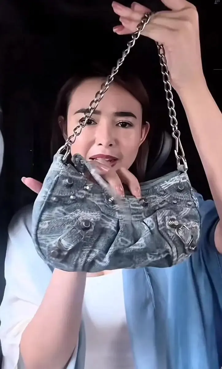 Tas Balenciaga Amanda (credit: tiktok.com/@agml612)
