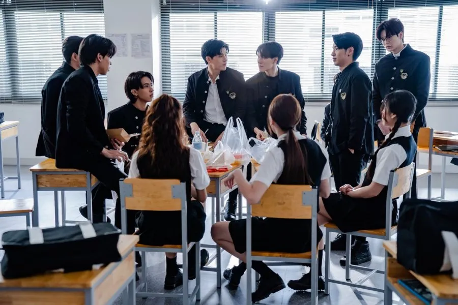Sinopsis HIGH SCHOOL FRENEMY