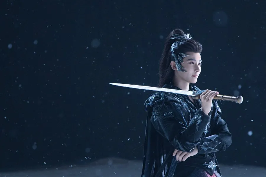 Hou Minghao LOVE IN THE CLOUDS/mydramalist.com