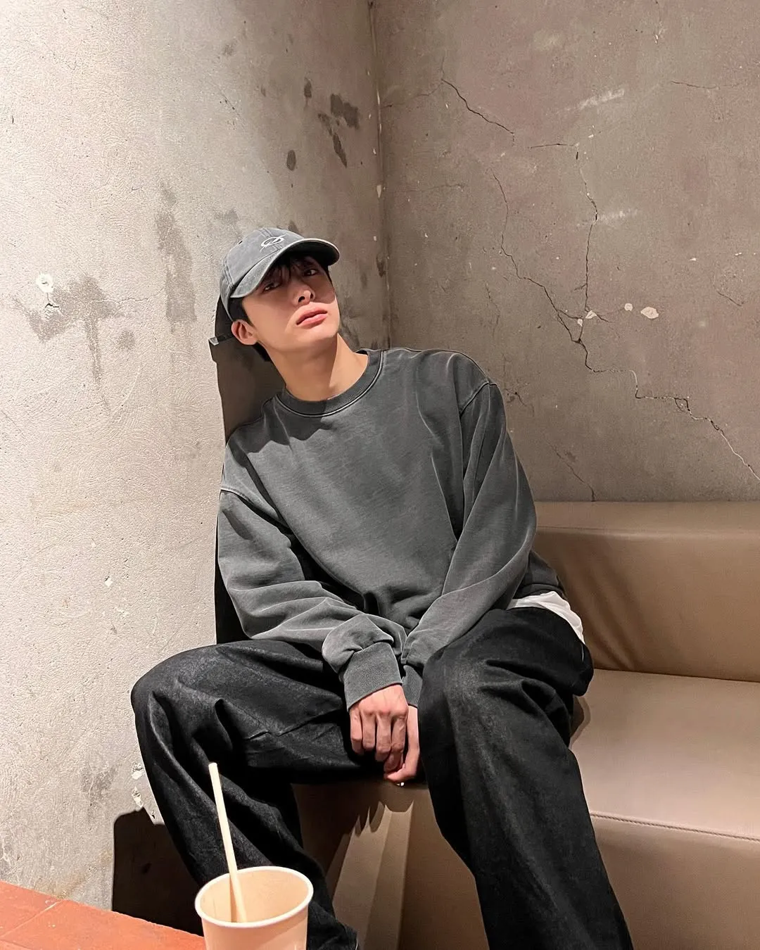 Hyungwon MONSTA X Resmi Selesaikan Wajib Militer, Gelar Acara Fan Meeting Gratis untuk Merayakannya (credit: instagram/coenffl)