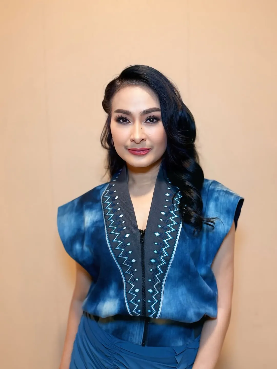 instagram.com/isdadahlia