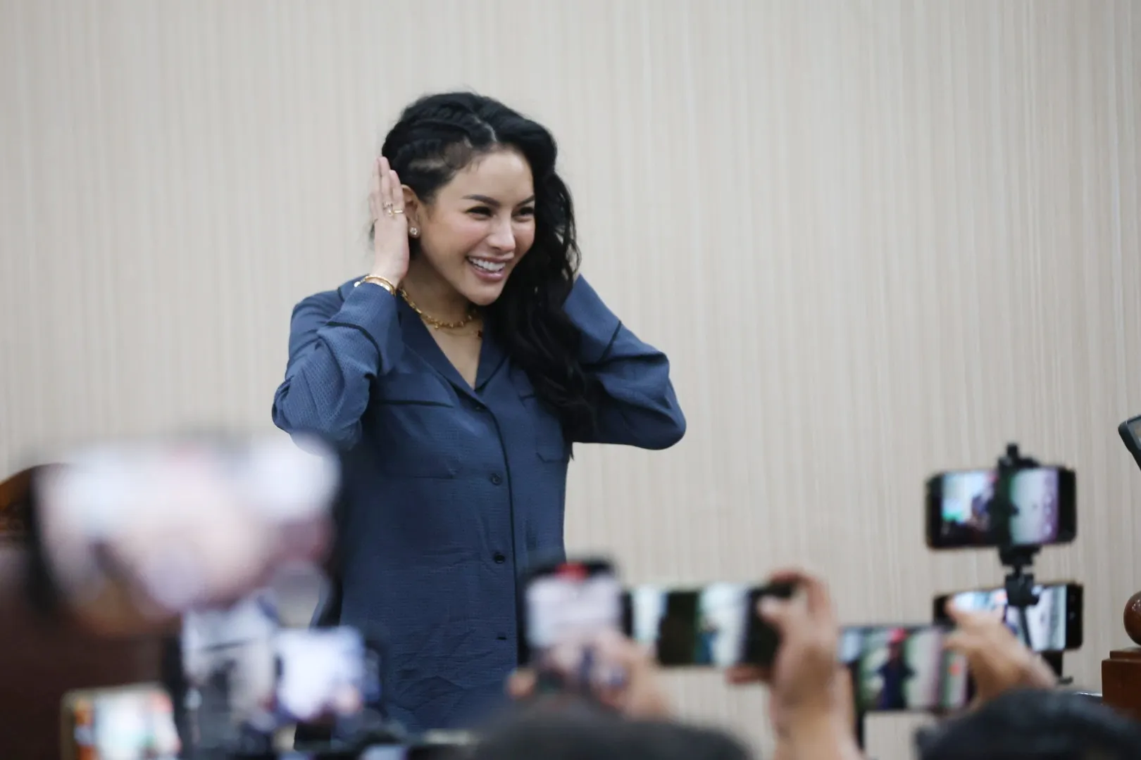 Paras Cantik Nikita Mirzani Saat Sidang (cr:KapanLagi.com/Budy Santoso)