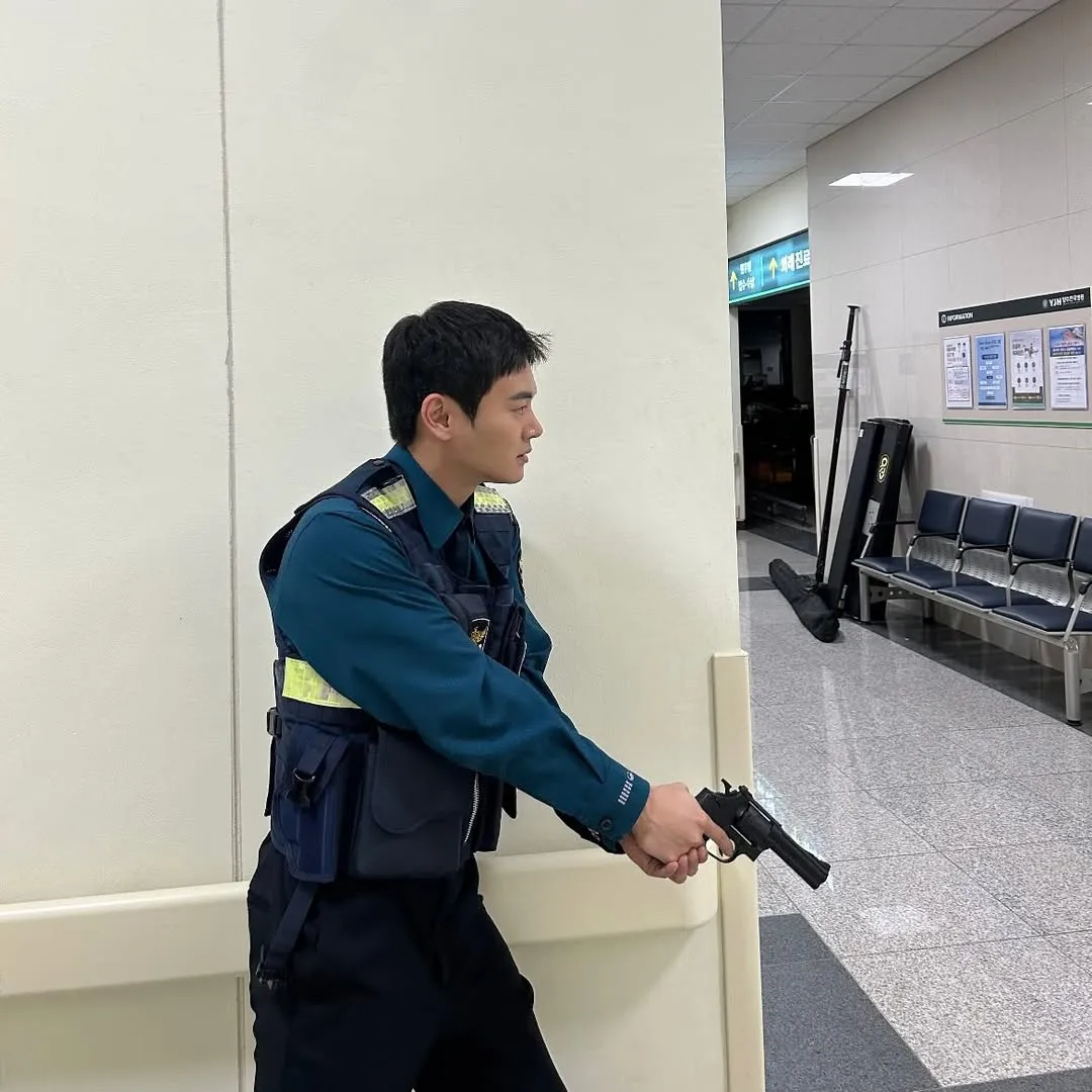 Potret syuting Jang Dong Joo di drama Trigger / Instagram j_dongju