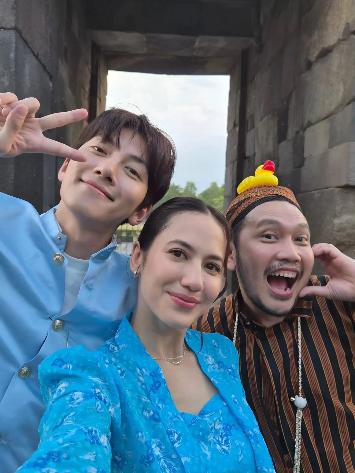 Ji Chang Wook Pose Peace Saat Selfie © instagram.com/pevpearce