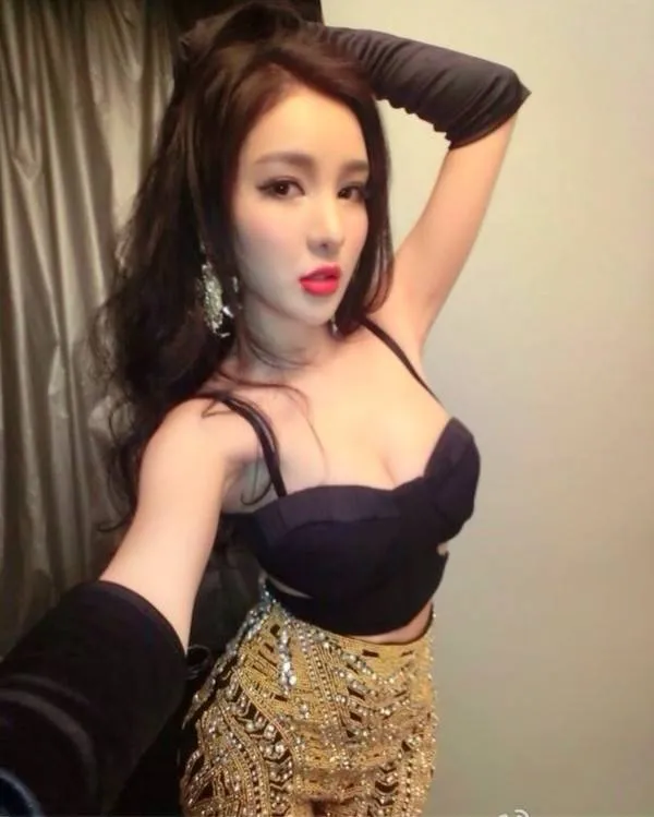 Jocie Guo - kbizoom.com