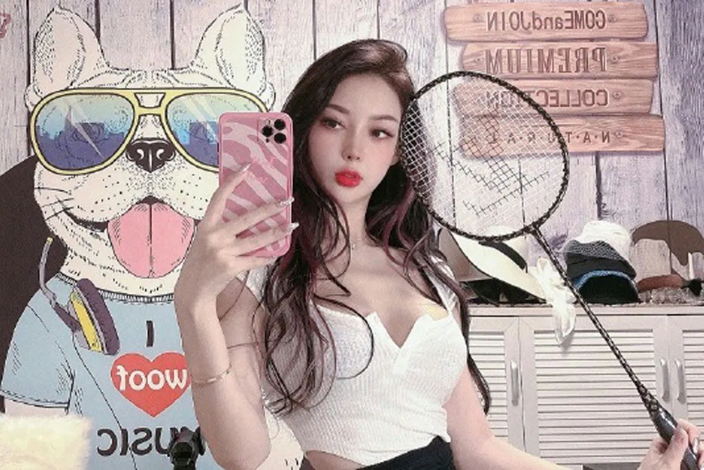 Jocie Guo - kbizoom.com