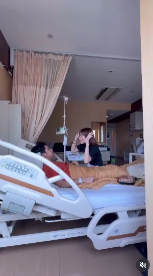 Chika Jessica Menghibur Dwi Andhika © instagram.com/chikajessica88