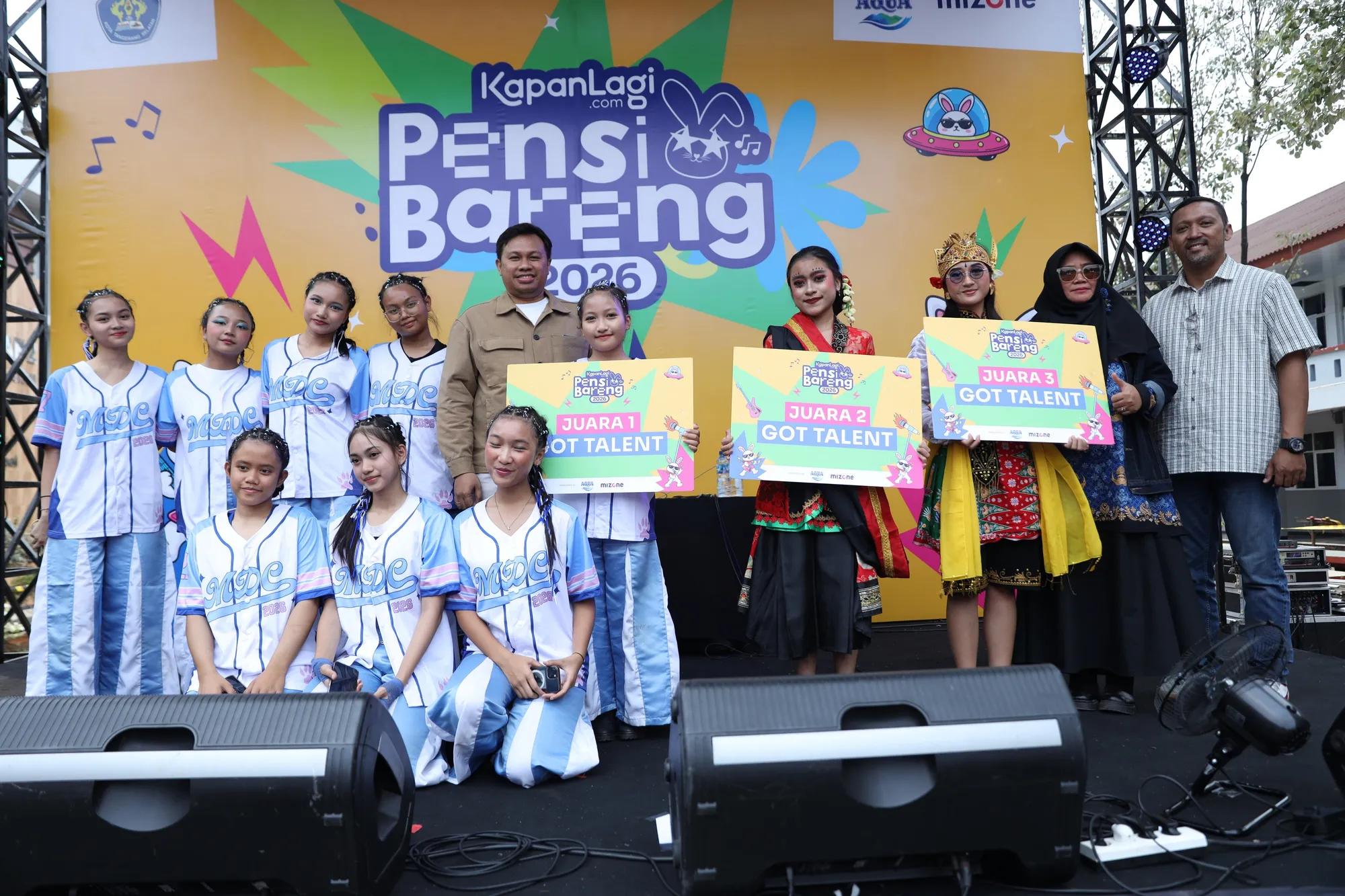 Para Pemenang Student Talent Competition di SMAN 2 Tangsel (KapanLagi Youniverse)