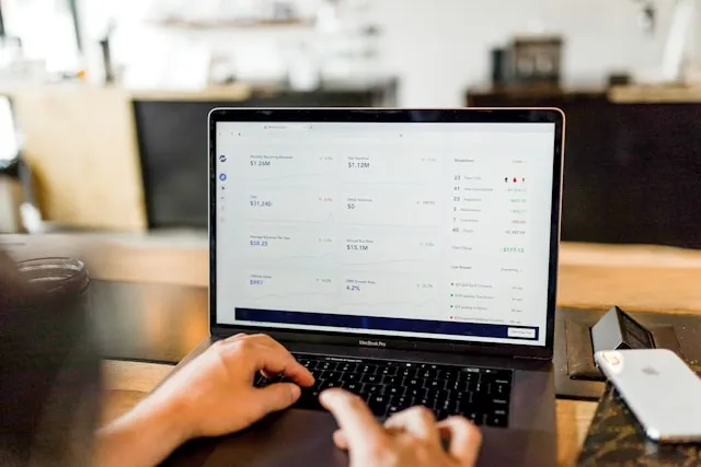 Pengertian dan Makna Kata Motivasi Jualan (c) unsplash.com