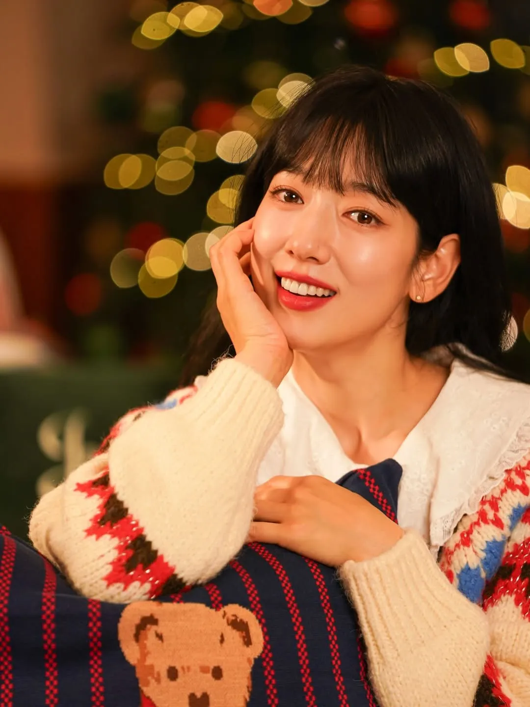 Park Shin Hye tersenyum (c) instagram.com/ssinz7