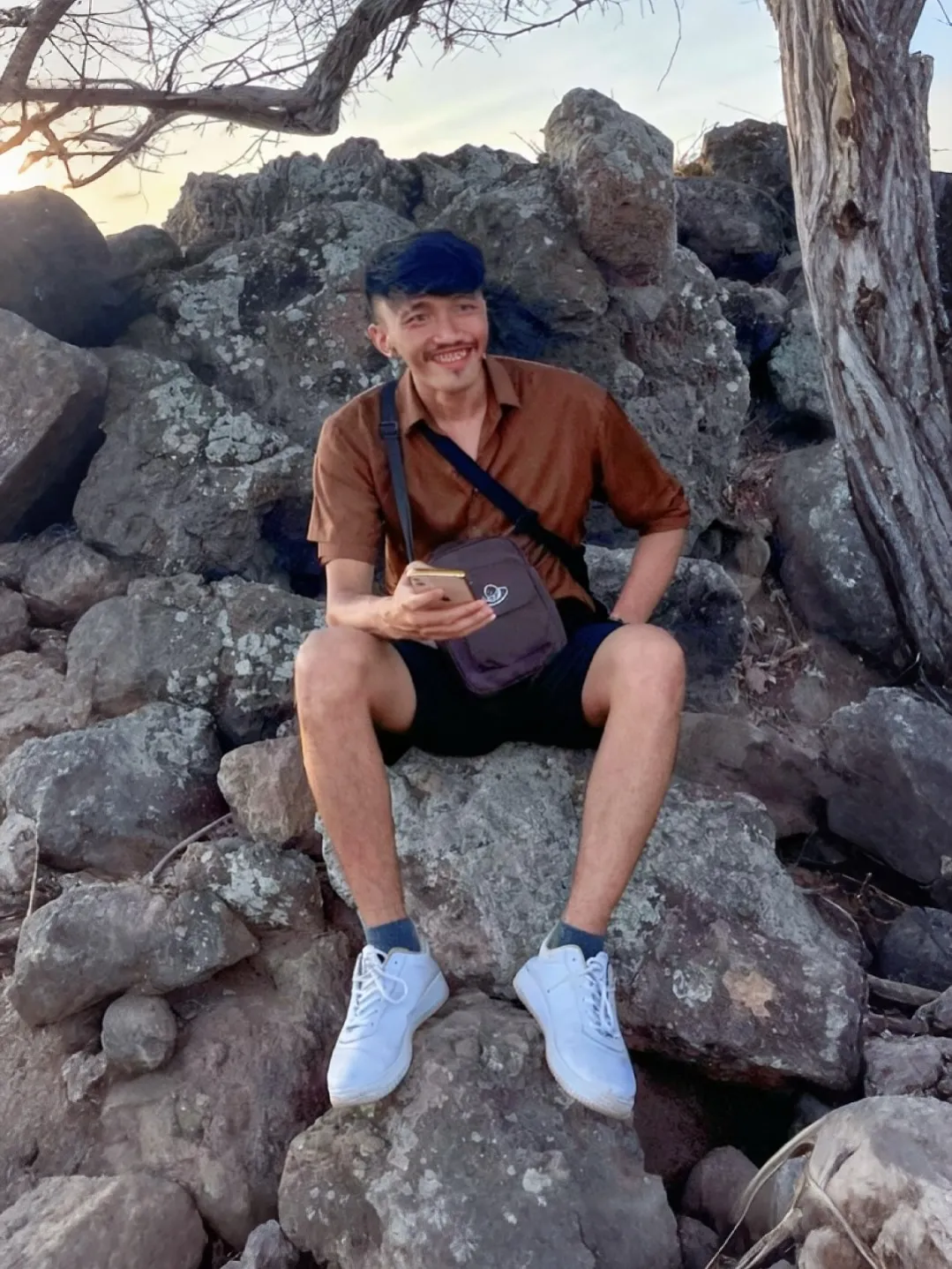 Fariz adik mendiang Tika © instagram/farizkigifari