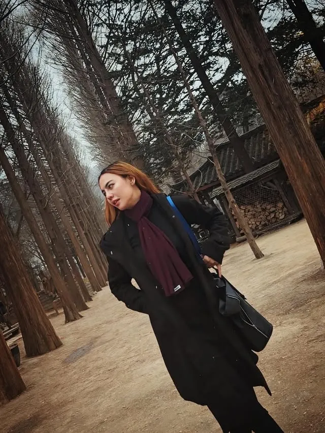 Ratu Rizky Nabila di Korea Selatan © instagram/raturn