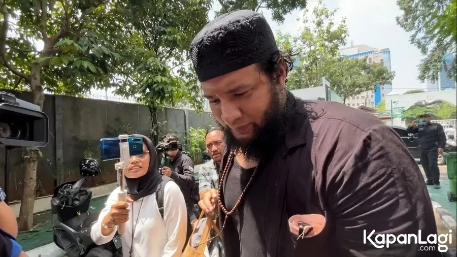 Kini Ustaz Derry Tak Bisa Banyak Komentar