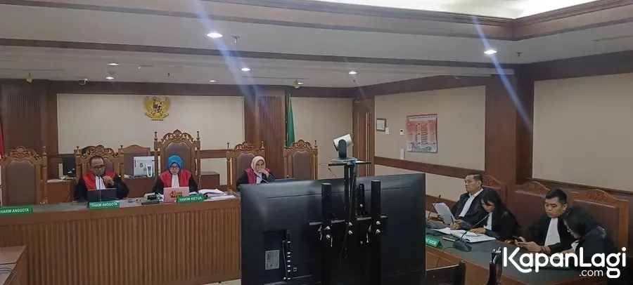 Ammar Zoni dihadirkan lewat layar © KapanLagi.com/Sahal Fadhli