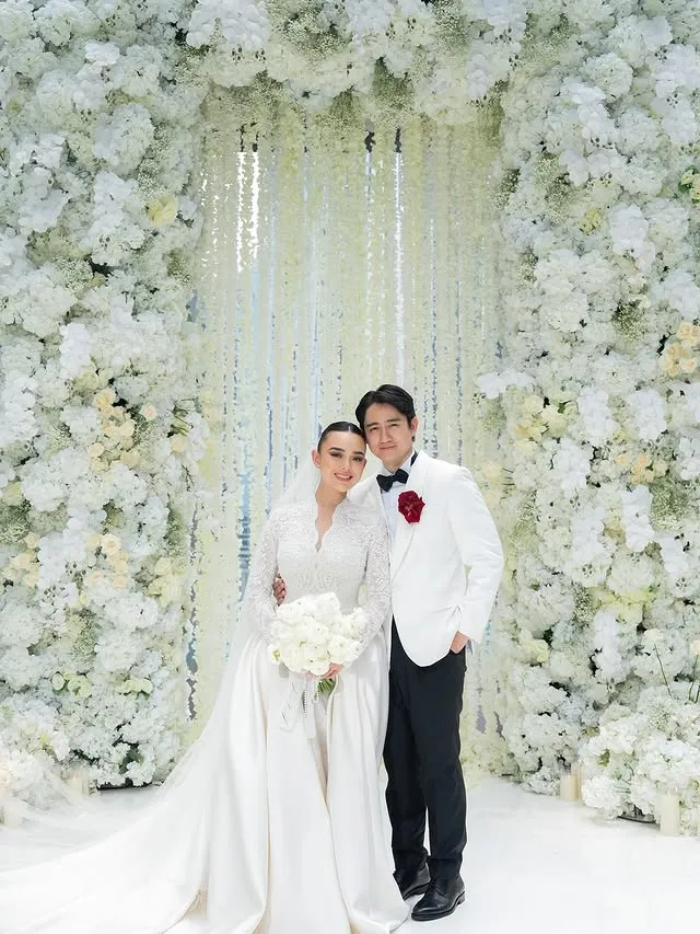 Amanda dan Kenny menikah © instagram.com/kennyauztin