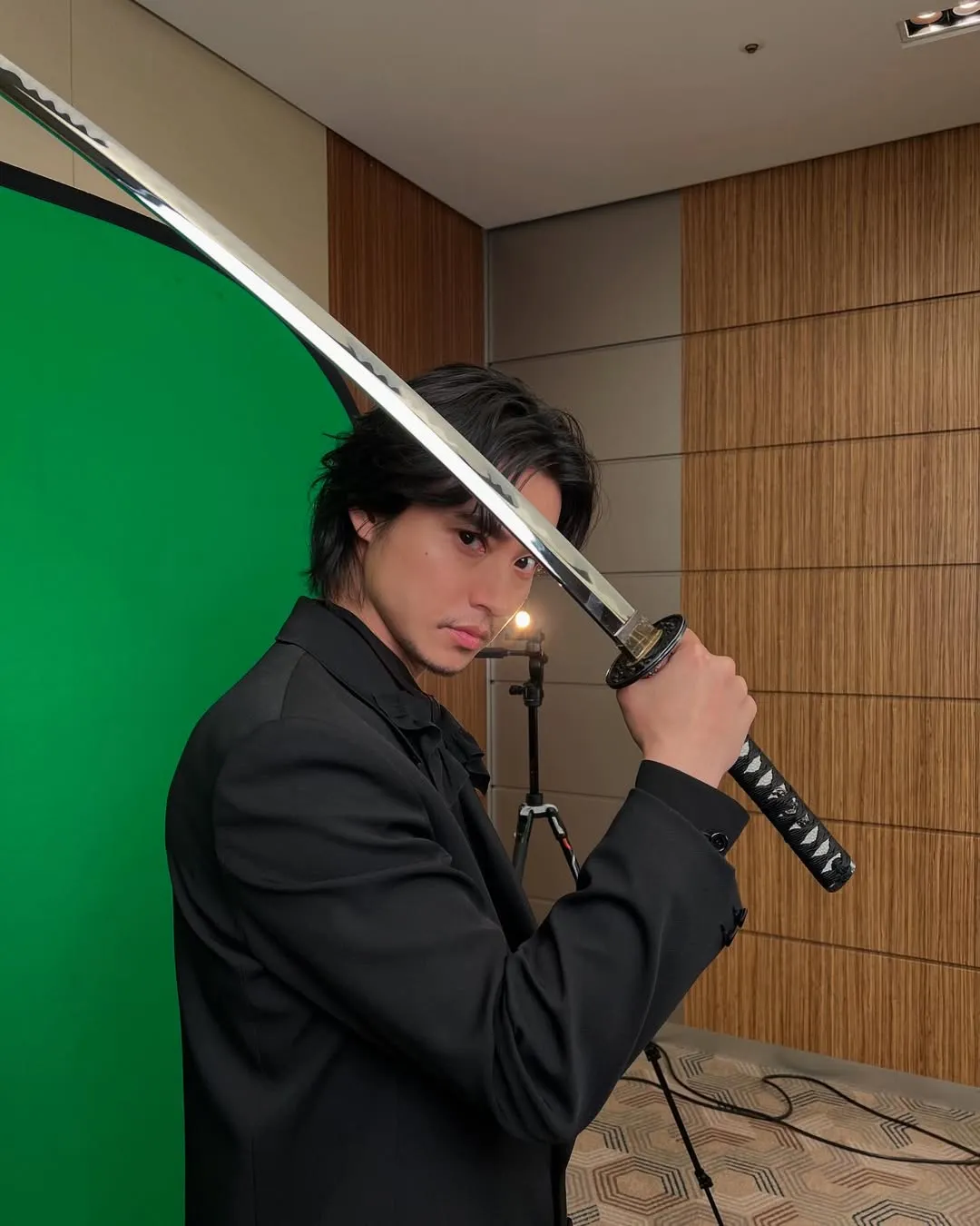 Kento Yamazaki puncaki survei pemeran Shinichi Kudo (credit:instagram.com/kentooyamazaki)