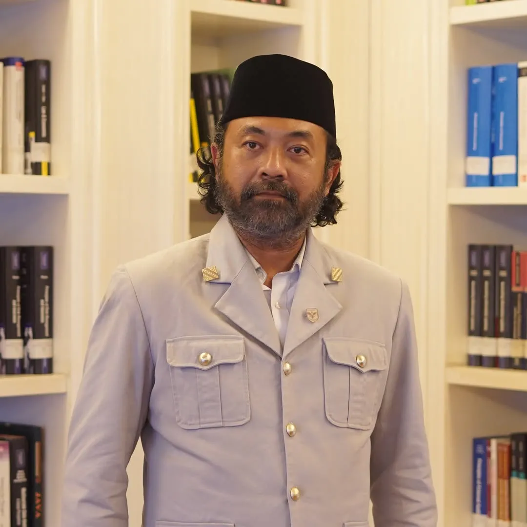  instagram.com/kikinarend)